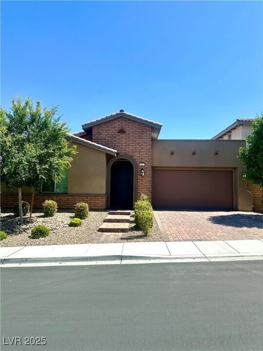 11857 Albissola Ave in Las Vegas, NV - Building Photo