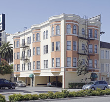 2525 Lombard St in San Francisco, CA - Building Photo