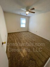 100 State Rd S-42-7449 in Spartanburg, SC - Building Photo - Building Photo