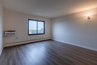 Carmel House in Zion, IL - Building Photo - Interior Photo