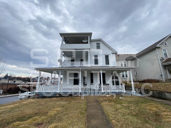 property at 31 W 3rd St