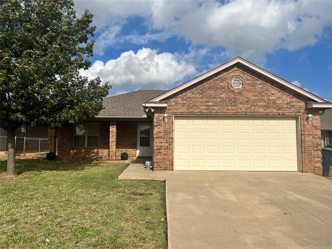 813 NE 85th St in Oklahoma City, OK - Building Photo - Building Photo