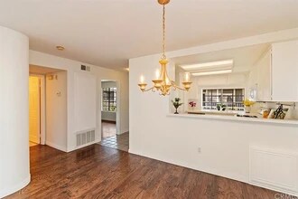 1414 Brett Pl, Unit 329 in San Pedro, CA - Foto de edificio - Building Photo