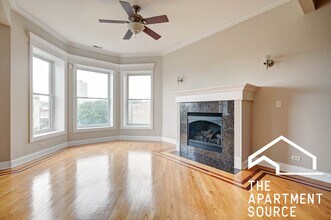 4734 S Prairie Ave, Unit 3 in Chicago, IL - Building Photo - Building Photo