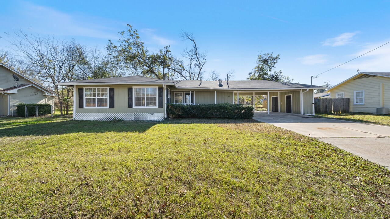 403 Prairieville St in Canton, TX - Building Photo