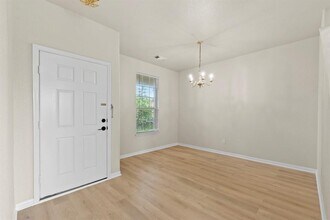 13935 Maleewan Ln in Sugar Land, TX - Building Photo - Building Photo