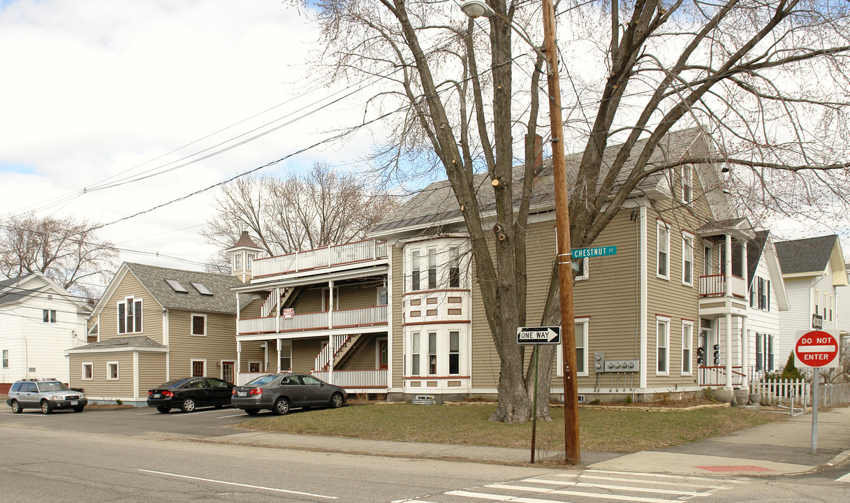 90 Orange St in Manchester, NH - Foto de edificio