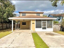 209 Ave B SE in Winter Haven, FL - Building Photo