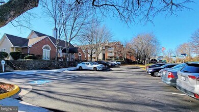 1504 Lincoln Way in McLean, VA - Building Photo - Building Photo