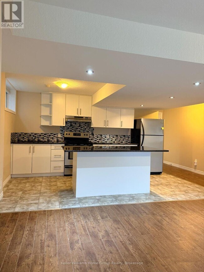 147 Fleming Rd in Guelph, ON - Building Photo - Building Photo