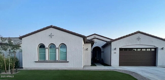 207 E Gemini Pl in Chandler, AZ - Building Photo - Building Photo