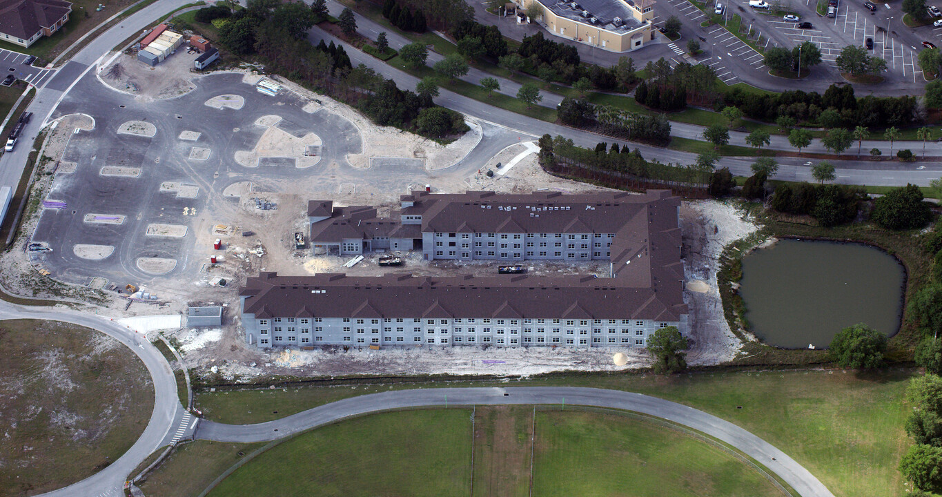 Palos Verdes in Kissimmee, FL - Foto de edificio