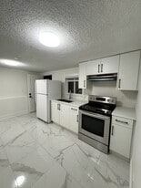 24765 Halnor Ave in Maple Ridge, BC - Building Photo