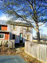 60 Linglestown Rd in Harrisburg, PA - Building Photo