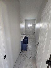 4900 W Huckleberry St in Edinburg, TX - Building Photo - Building Photo