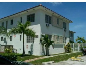 751 NE 83rd Ter in Miami, FL - Building Photo - Building Photo