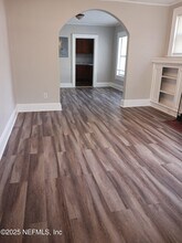 110 E 15th St in Jacksonville, FL - Building Photo - Building Photo