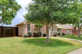 1535 Eagle Nest Pass in Lewisville, TX - Building Photo - Building Photo