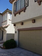3711 Lodina Ct in Las Vegas, NV - Building Photo - Building Photo