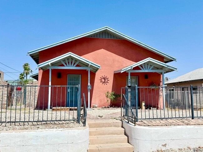 property at 481 S 2nd Ave