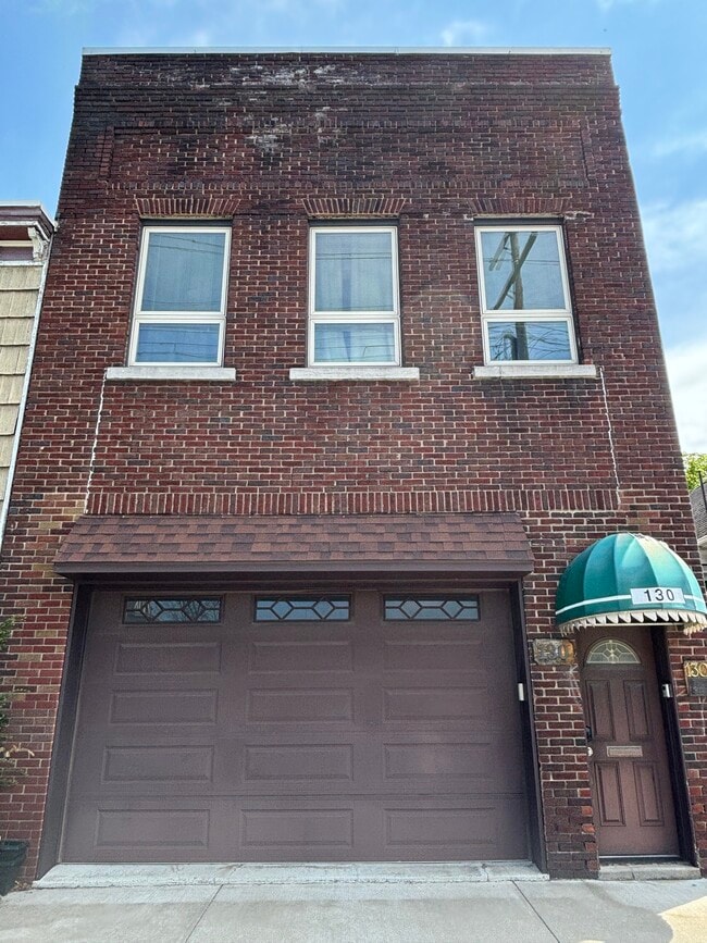 property at 130 Front St