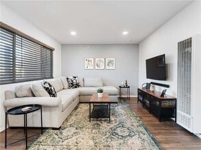 14405 Cerise Ave in Hawthorne, CA - Building Photo - Building Photo