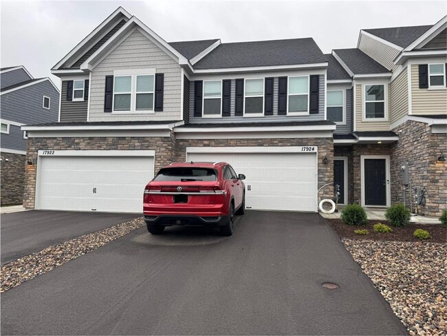 property at 17924 Giants Wy