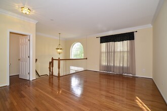 11401 Abner Ave in Fairfax, VA - Building Photo - Building Photo