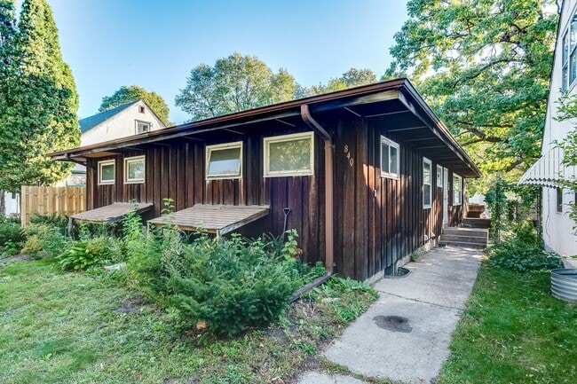 840 25th Ave SE in Minneapolis, MN - Building Photo - Building Photo