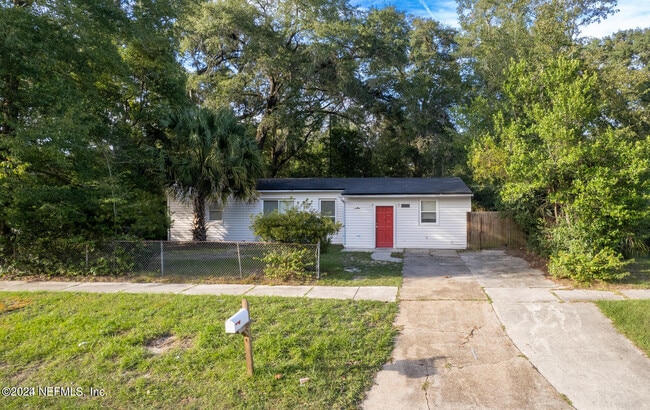 property at 6171 Cedar Hills Blvd