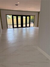 2120 SW 84th Ave in Miami, FL - Building Photo - Building Photo