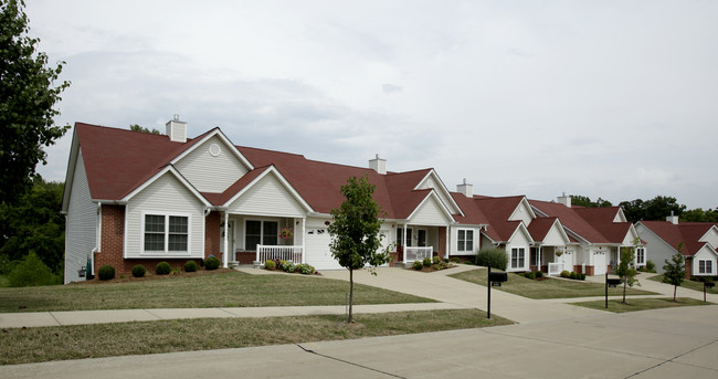 Meadows at the Woodlands in Arnold, MO - Building Photo - Building Photo