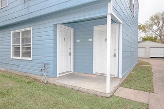 1211 1st St N in Texas City, TX - Building Photo - Building Photo