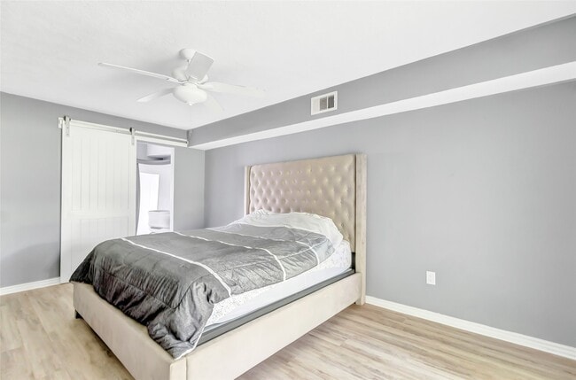 property at 1746 Cloister Dr