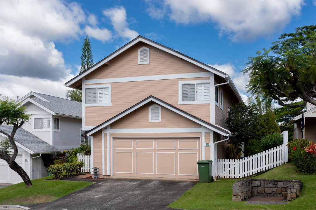 Crest at Wailuna in Aiea, HI - Foto de edificio