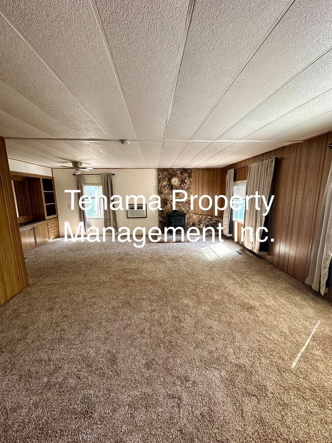 12332 Craig Ave in Red Bluff, CA - Building Photo - Building Photo