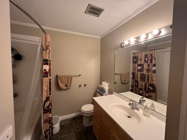 45185 Wolfe Rd in Chilliwack, BC - Building Photo - Building Photo