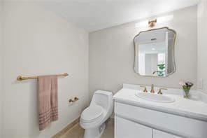 16139 Collins Ave in Sunny Isles Beach, FL - Building Photo - Building Photo