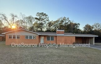 656 S 11th St in Quincy, FL - Building Photo