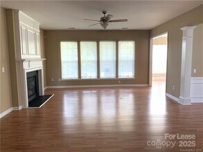 8419 Heron Glen Dr in Charlotte, NC - Building Photo - Building Photo