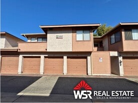 1317 Massachusetts Ave in Riverside, CA - Building Photo