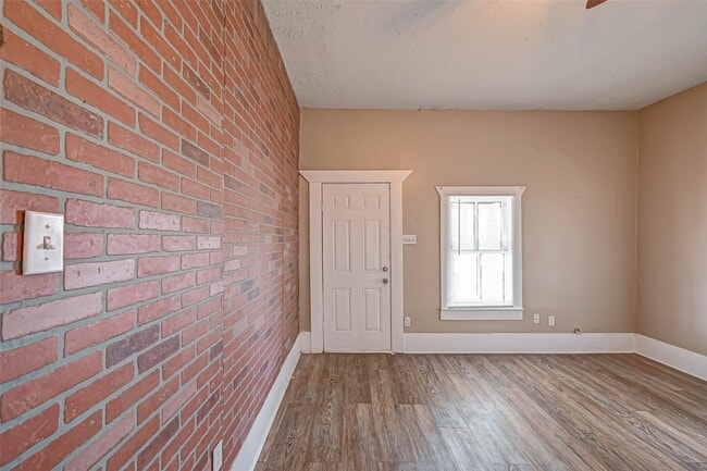 property at 406 Woodward St