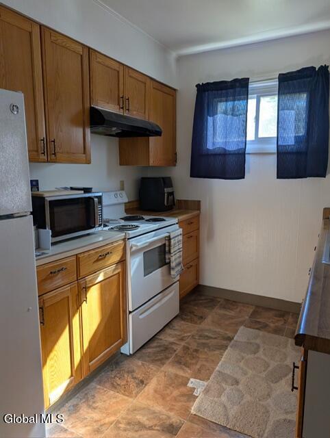 6659 NY-32 in Greenville, NY - Building Photo