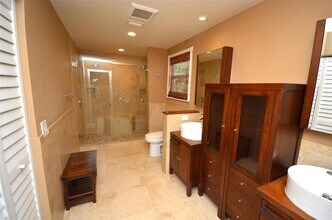 10871 SW 11th Manor in Davie, FL - Foto de edificio - Building Photo