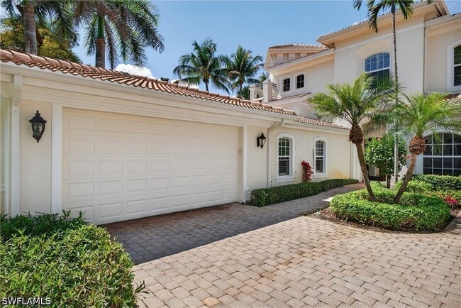 15543 Monterosso Ln in Naples, FL - Building Photo - Building Photo