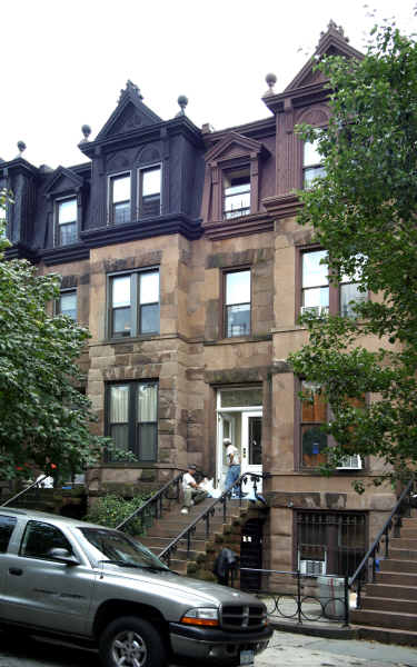 686 President St in Brooklyn, NY - Foto de edificio