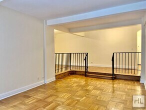 EAST 56 STREET in New York, NY - Building Photo - Building Photo
