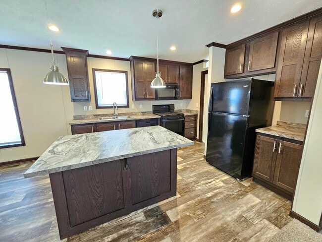 property at 46000 Geddes Rd