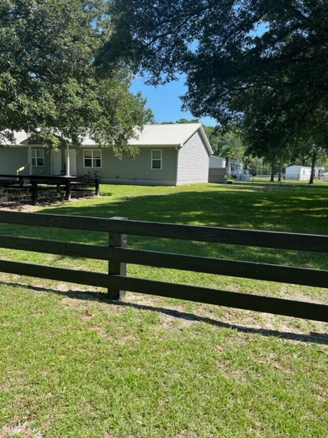 124 Summerlin Ln in Holly Ridge, NC - Building Photo - Building Photo