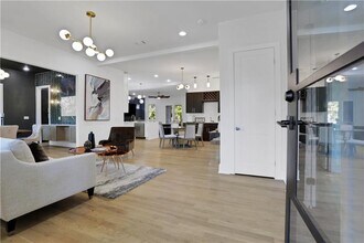 2497 Wawona Dr NE in Atlanta, GA - Building Photo - Building Photo